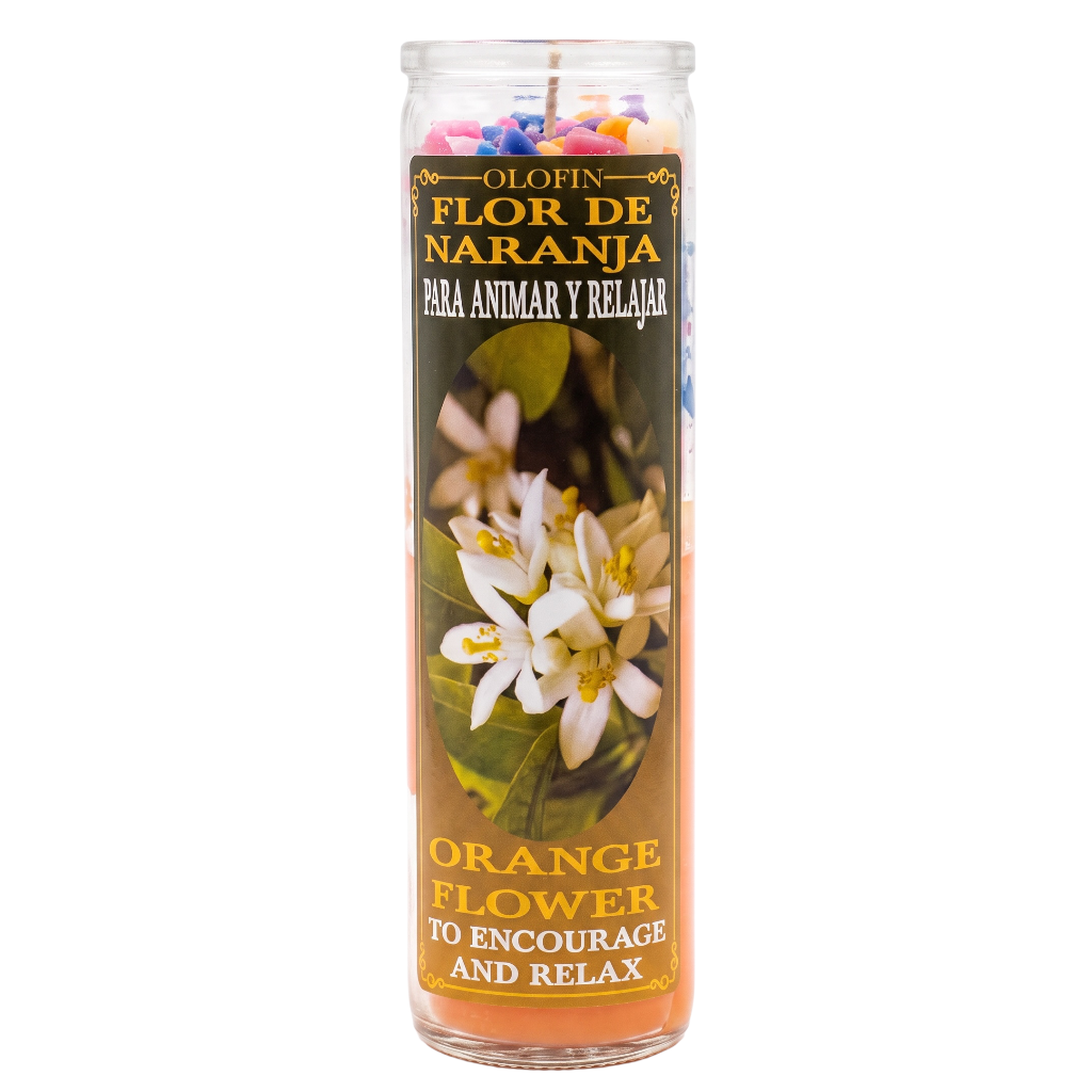 A tall glass jar candle labeled 'Olofin Flor de Naranja' with orange wax inside, a floral label showing white flowers and green leaves, and multicolored wax drips at the top, on a white background.