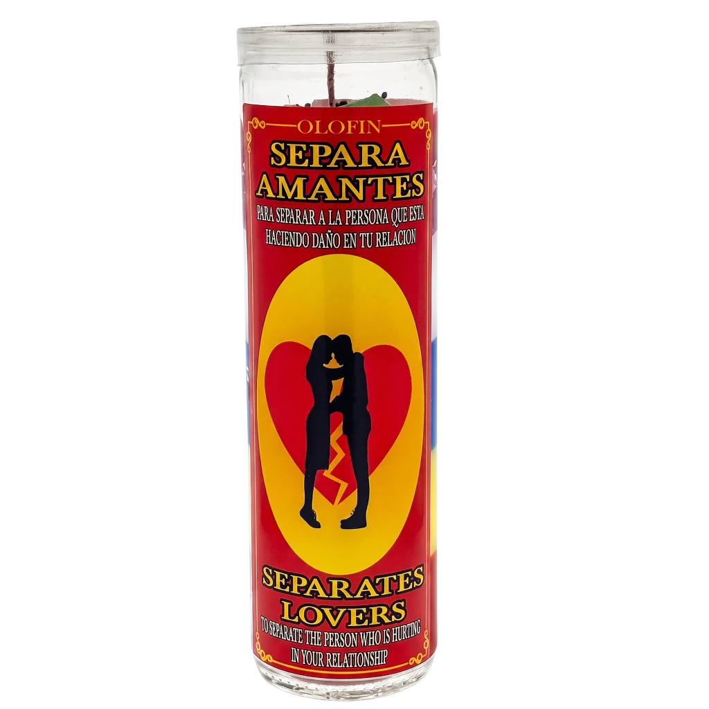 A tall glass jar candle with a red and yellow label reading 'Olofin Separa Amantes / Separates Lovers' and showing a black silhouette of a couple over a red heart, on a white background.